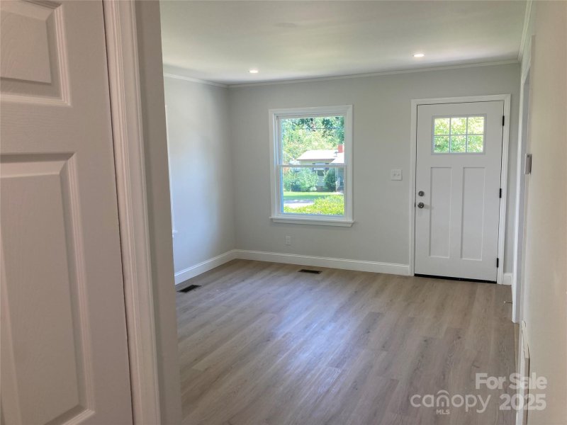 Property image 5 of 1903 Jennings Street in Lincoln Heights, Charlotte, NC 28216