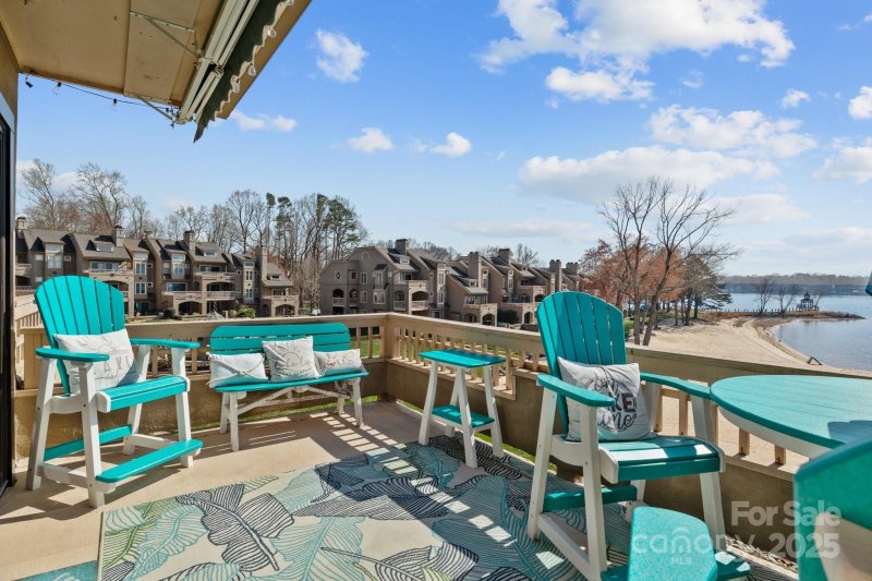 Property image 2 of 657 Portside Drive in Davidson Landing, Davidson, NC 28036