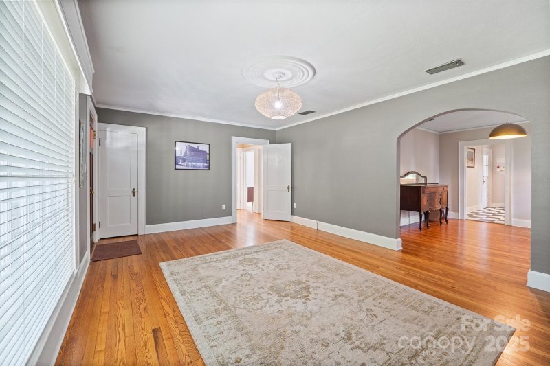 Property image 5 at 935 4th Avenue, Hickory, NC 28601