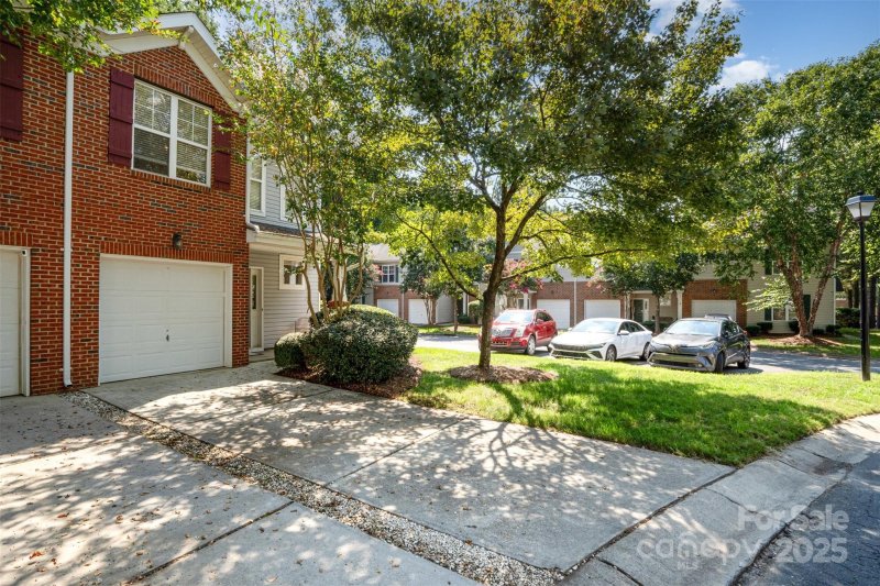 Property image 2 of 16659 Commons Creek Drive in Princeton at Southampton, Charlotte, NC 28277