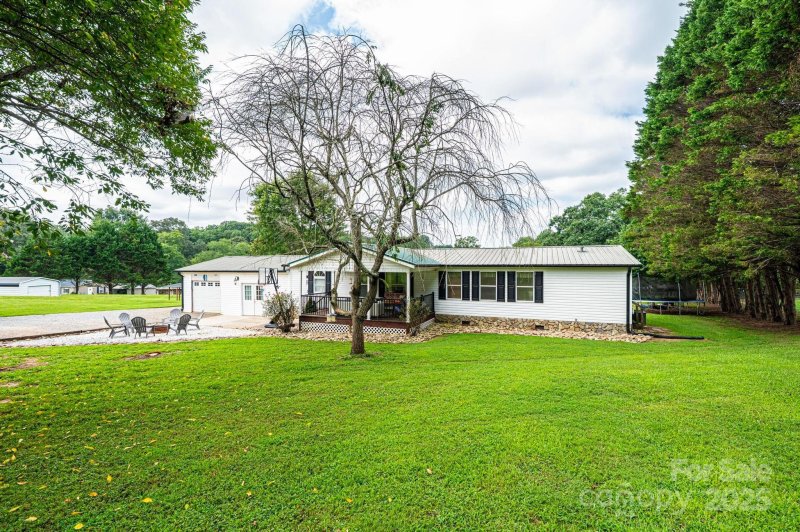 2069 Seagletown Road