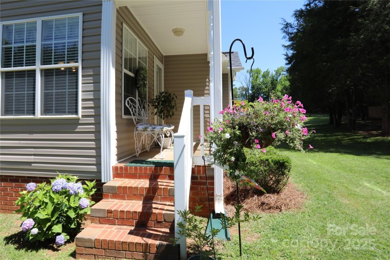 Property image 4 of 119 Sterling Drive in Providence Heights, York, SC 29745