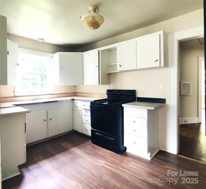 Property image 3 at 2837 Grimes Street, Charlotte, NC 28206