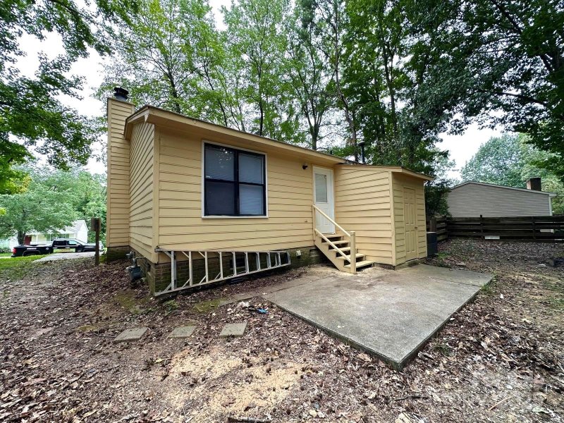 Property image 5 at 8131 Strawberry Point Drive, Charlotte, NC 28215