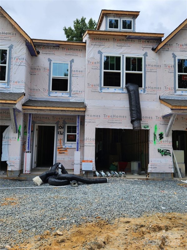 1432 Anderson Street