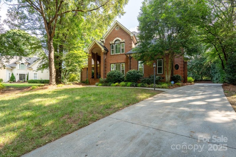 Property image 2 of 5201 Jupiter Hills Court in Providence Country Club, Charlotte, NC 28277