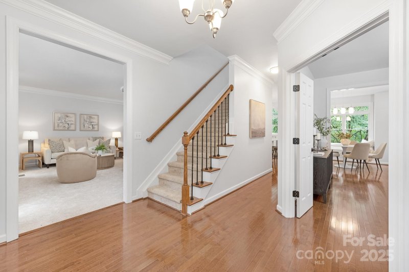 Property image 3 of 8217 Lansford Road in Providence West, Charlotte, NC 28277