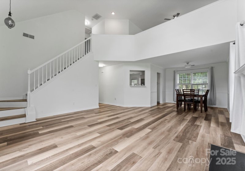 Property image 5 of 12315 Heritage Hills Lane in Rolling Oaks, Charlotte, NC 28269