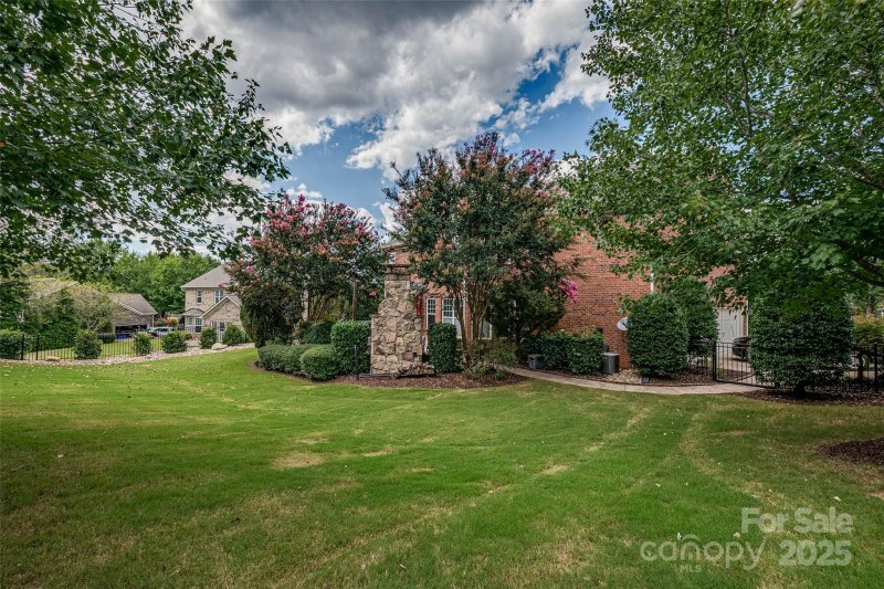 Property image 4 at 107 Delaney Lane, Mooresville, NC 28115