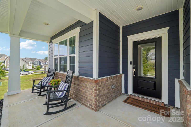 Property image 3 of 130 Rooster Tail Lane in Falls Cove at Lake Norman, Troutman, NC 28166
