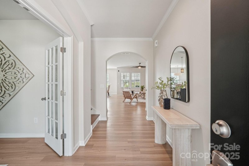 Property image 5 of 130 Rooster Tail Lane in Falls Cove at Lake Norman, Troutman, NC 28166