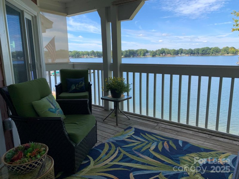 Property image 3 at 872 Southwest Drive, Davidson, NC 28036