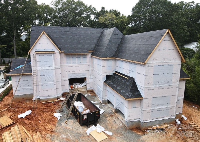 Property image 2 of 5622 Timber Lane in Mammoth Oaks, Charlotte, NC 28270