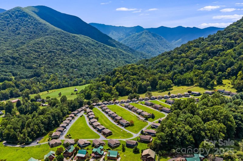 Property image 4 at 80 Sapphire Lane, Maggie Valley, NC 28751