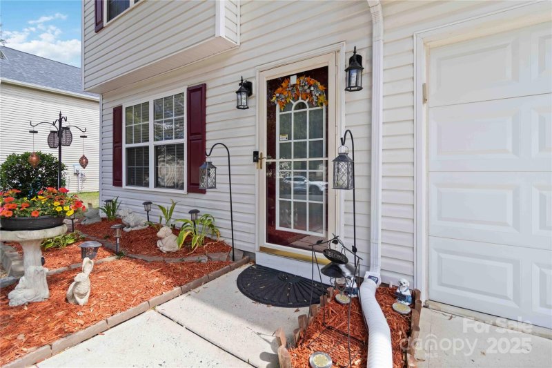 Property image 4 of 3532 Tybee Drive in Sandy Pointe, Fort Mill, SC 29715