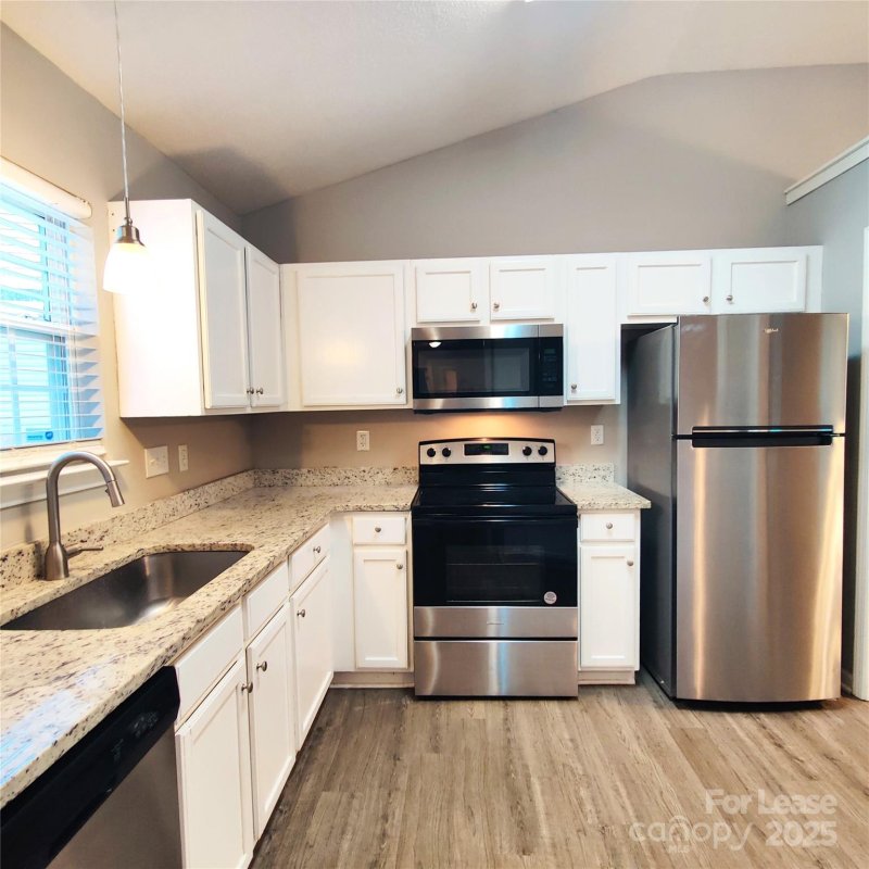 Property image 2 at 1947 Dietrich Lane, Charlotte, NC 28262