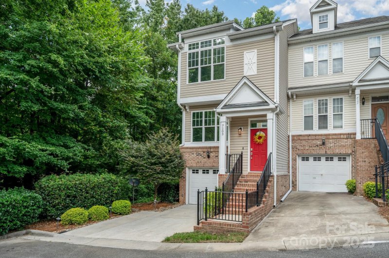 Property image 3 at 7103 Founders Club Court, Charlotte, NC 28269
