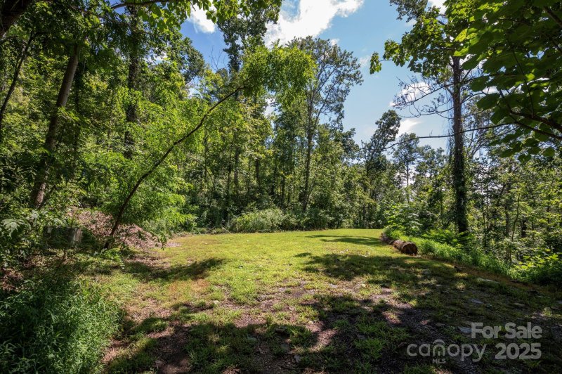 Property image 5 of 44 Giffords Lane in Pinchot Forest, Asheville, NC 28803