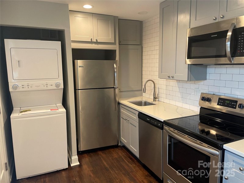 Property image 2 at 1826 Merriman Avenue, Charlotte, NC 28203