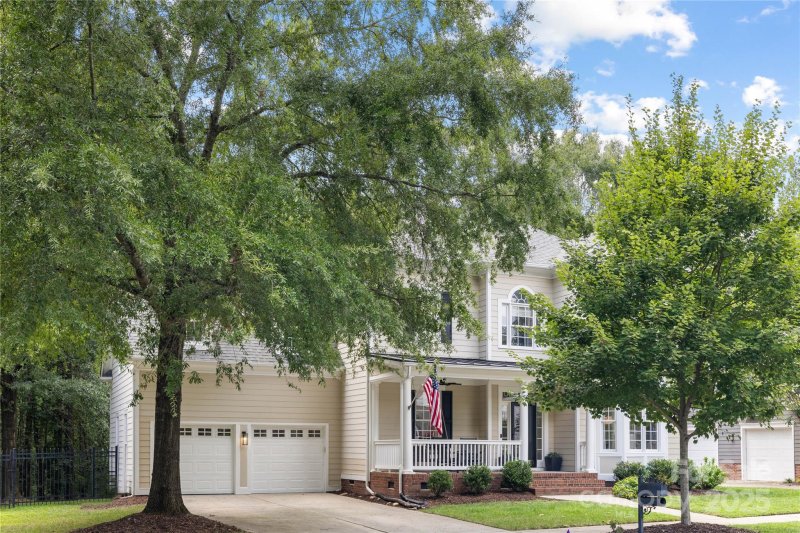 Property image 3 of 1728 Catherine Lothie Way in Baxter Village, Fort Mill, SC 29708