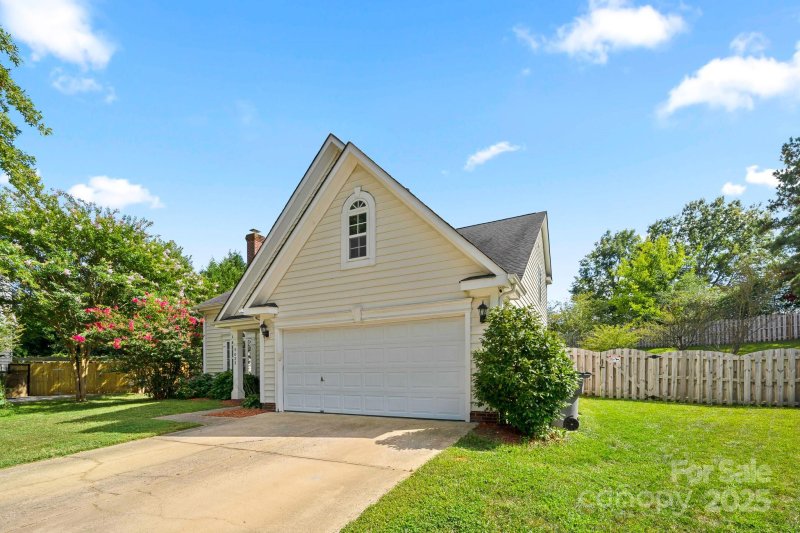 Property image 2 at 9033 Blueshot Court, Charlotte, NC 28273