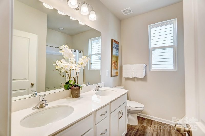 Property image 4 of 1111 Honey Trail in Waxhaw Landing, Monroe, NC 28112