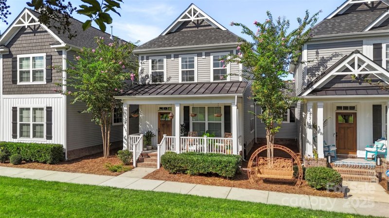 Property image 2 of 13708 Bonnerby Court in Monteith Place, Huntersville, NC 28078