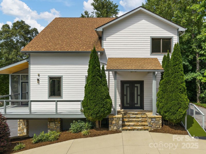 Property image 3 of 248 Wisdom Cove Road in Solomons Cove, Flat Rock, NC 28731