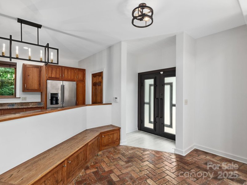 Property image 5 of 248 Wisdom Cove Road in Solomons Cove, Flat Rock, NC 28731