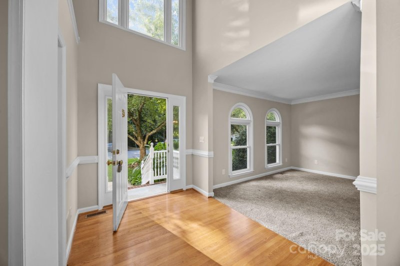 Property image 3 of 4402 Poplar Grove Drive in Davis Lake, Charlotte, NC 28269