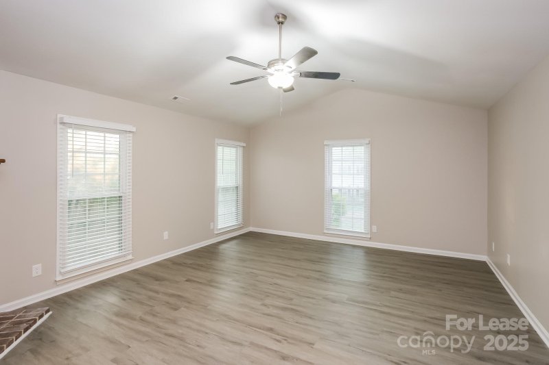 Property image 4 at 1955 Dembrigh Lane, Charlotte, NC 28262
