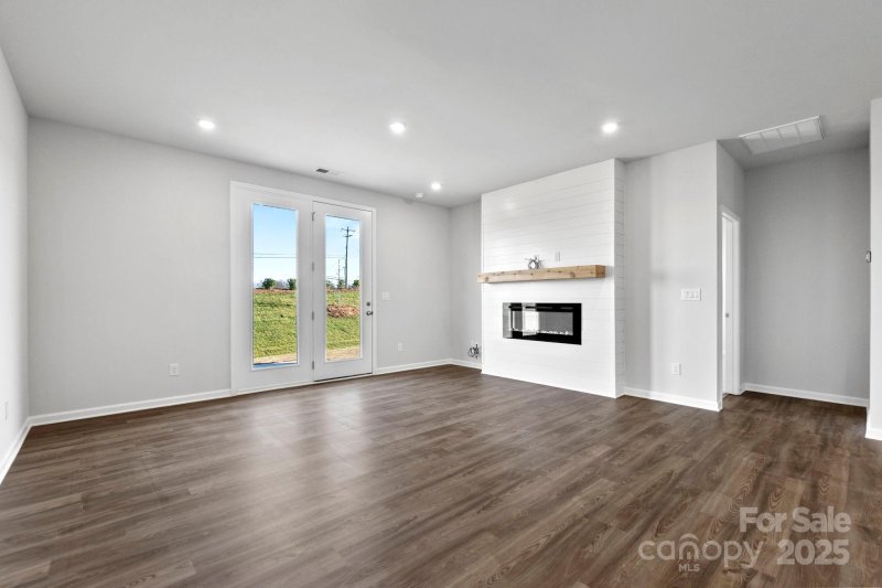 Property image 2 of 2604 Blue Sky Meadows Drive in Blue Sky Meadows, Monroe, NC 28110