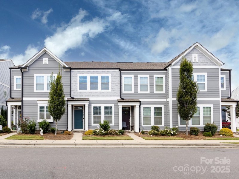 Property image 2 of 334 Ladybird Lane in Chadwick Park, Pineville, NC 28134