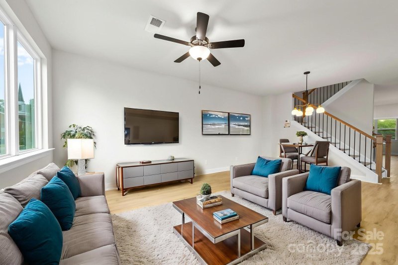 Property image 4 at 2434 Arty Avenue, Charlotte, NC 28208