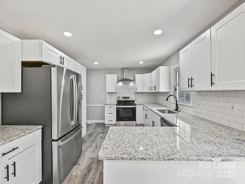 Property image 2 at 2544 Cedarwild Road, Charlotte, NC 28212