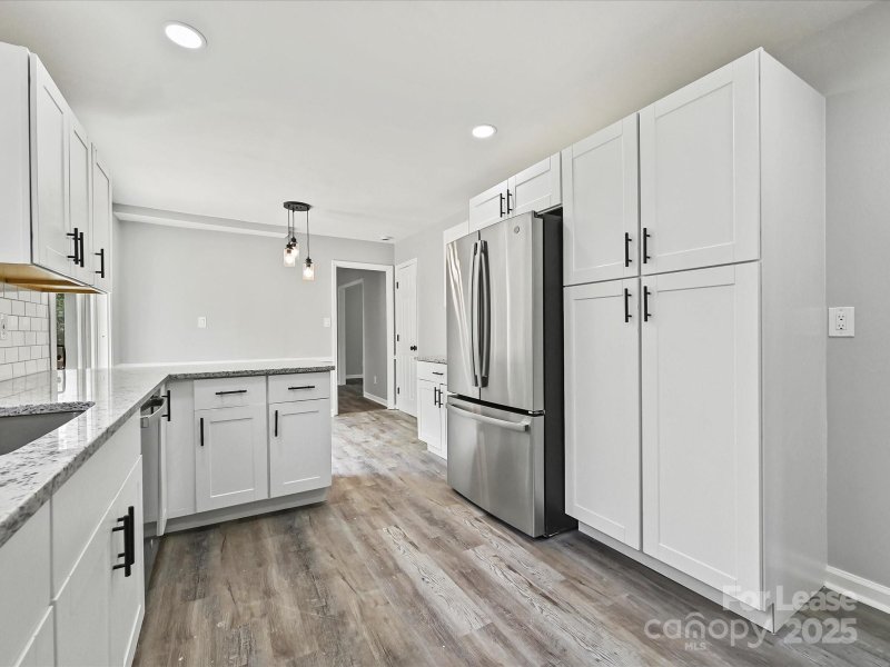 Property image 3 at 2544 Cedarwild Road, Charlotte, NC 28212