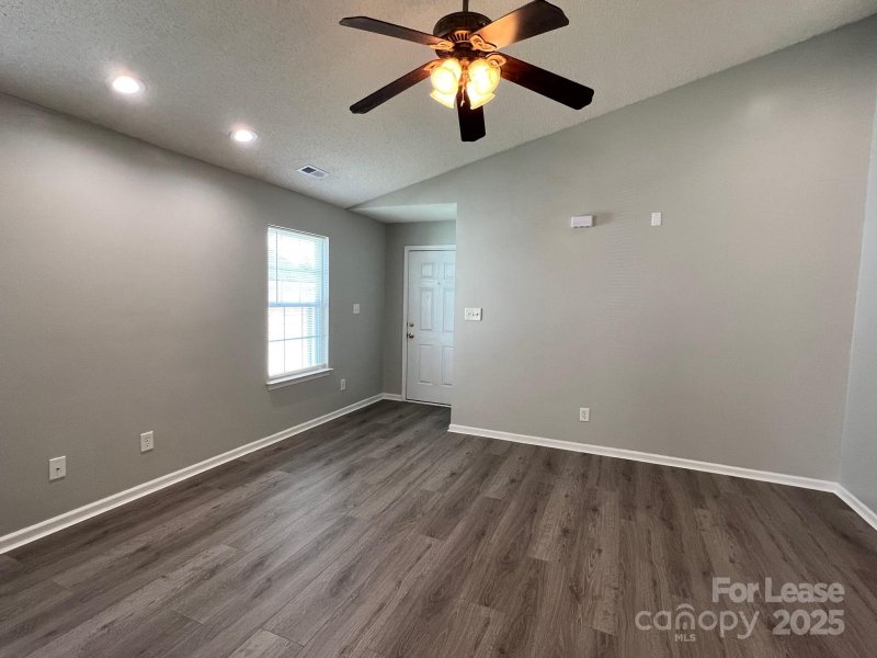 Property image 5 at 114 Peterborough Drive, Mooresville, NC 28115