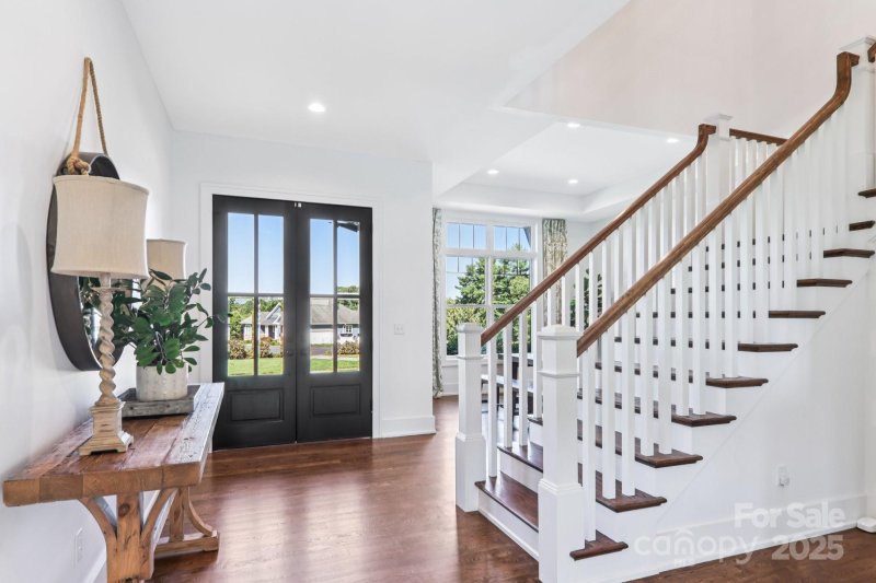 Property image 4 at 98 Drummond Circle, Hendersonville, NC 28791