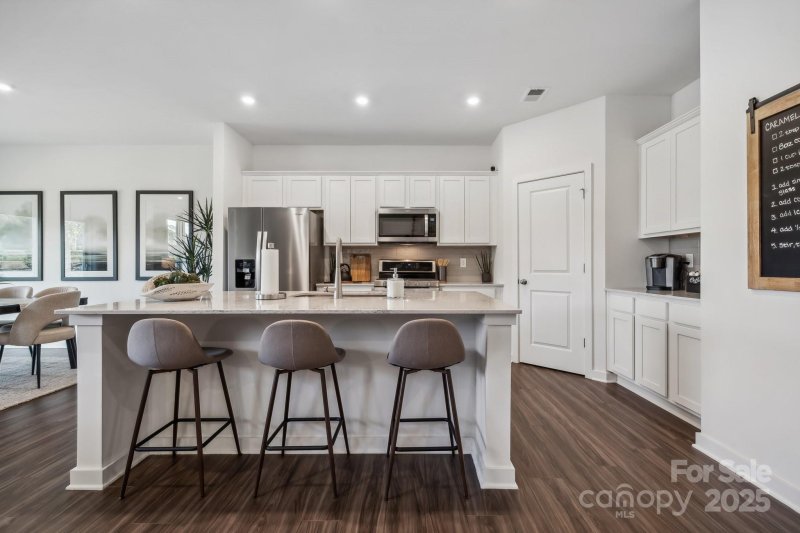 Property image 3 of 901 Hallman Branch Lane in Carpenter Farms, Lincolnton, NC 28092