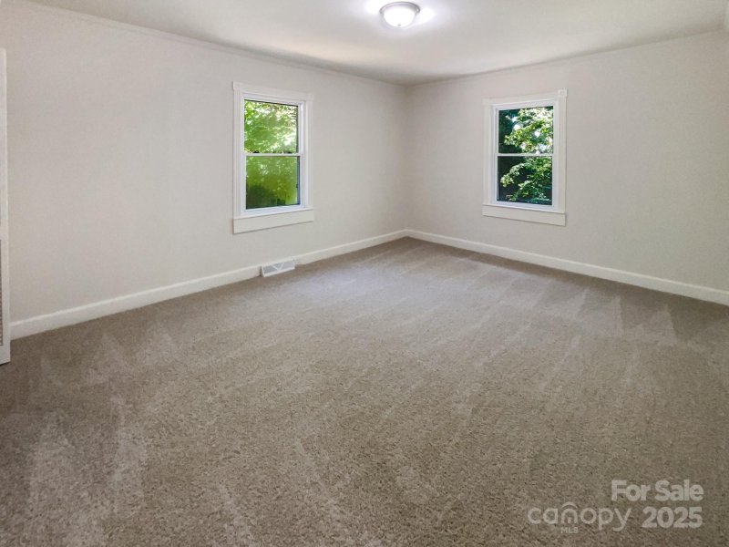 Property image 5 of 711 Forest Road in Hillside Acres, Rock Hill, SC 29730
