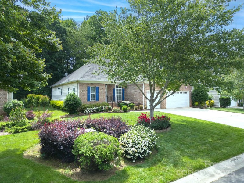 Property image 5 of 2139 Eskridge Terrace in Mill Creek Falls, Lake Wylie, SC 29710