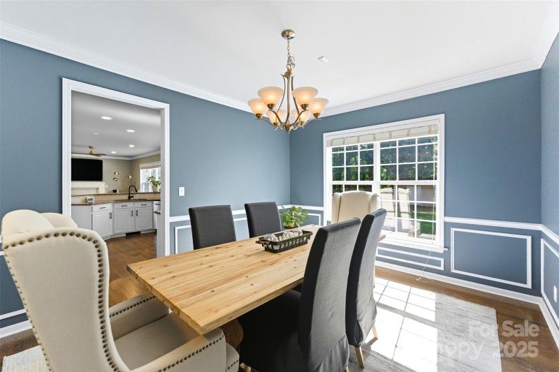 Property image 5 of 251 Forest Walk Way in Cherry Grove, Mooresville, NC 28115