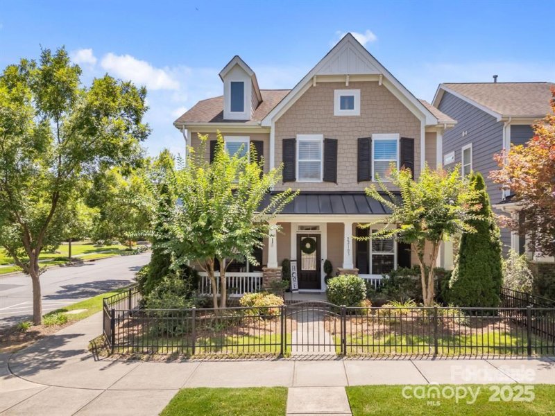 Property image 2 at 22103 Market Street, Cornelius, NC 28031