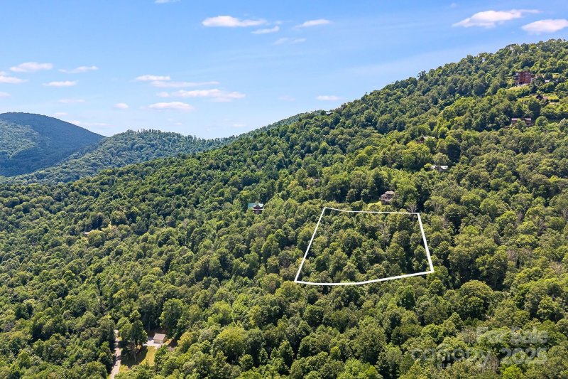 Property image 2 of 1617 Mountain Gait Drive in The Preserve at Wolf Laurel, Mars Hill, NC 28754