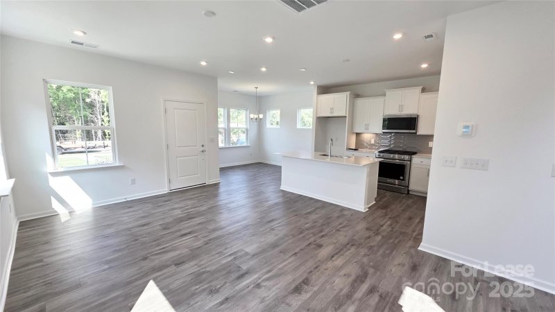 Property image 2 at 15918 Parkside Crossing Drive, Charlotte, NC 28278