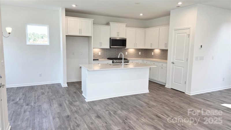 Property image 3 at 15918 Parkside Crossing Drive, Charlotte, NC 28278