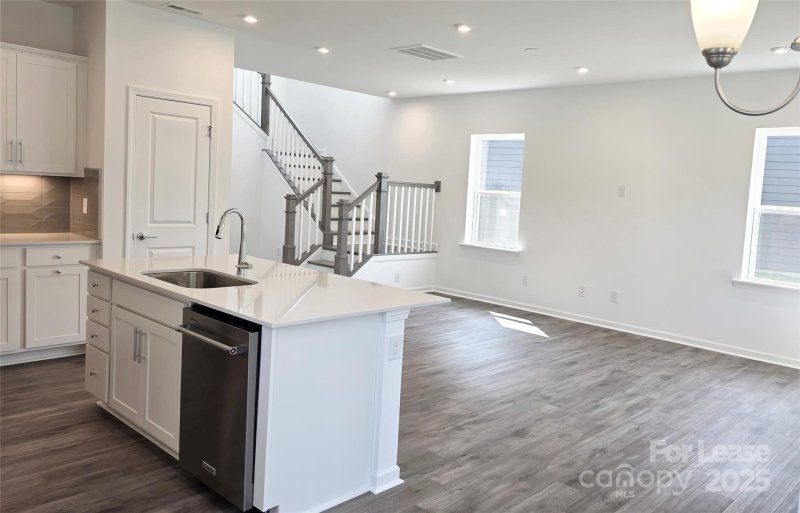 Property image 4 at 15918 Parkside Crossing Drive, Charlotte, NC 28278