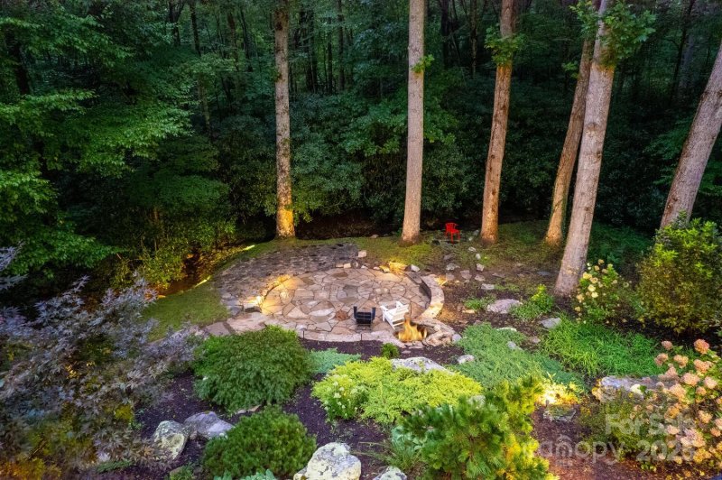 Property image 2 at 5 Crooked Tree Lane, Black Mountain, NC 28711