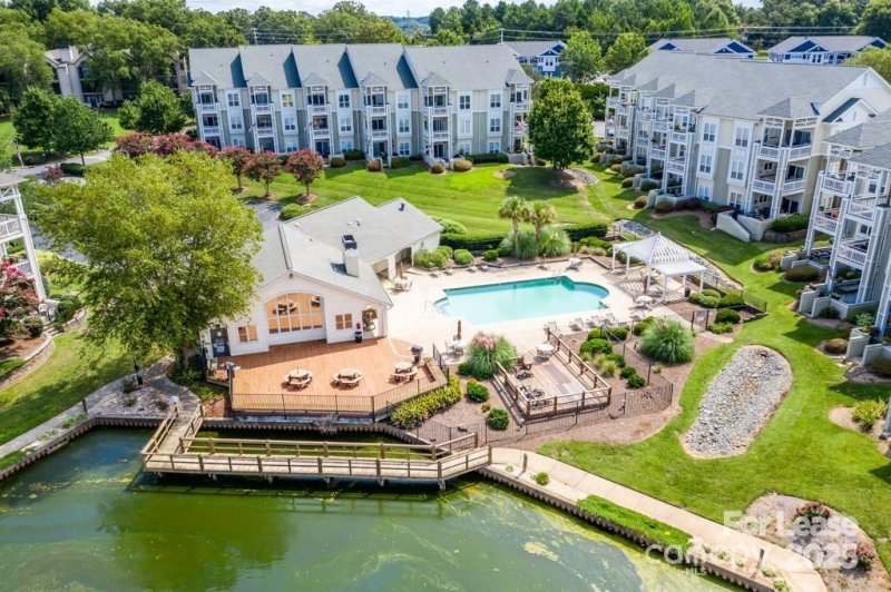 Property image 4 at 18709 Nautical Drive, Cornelius, NC 29031