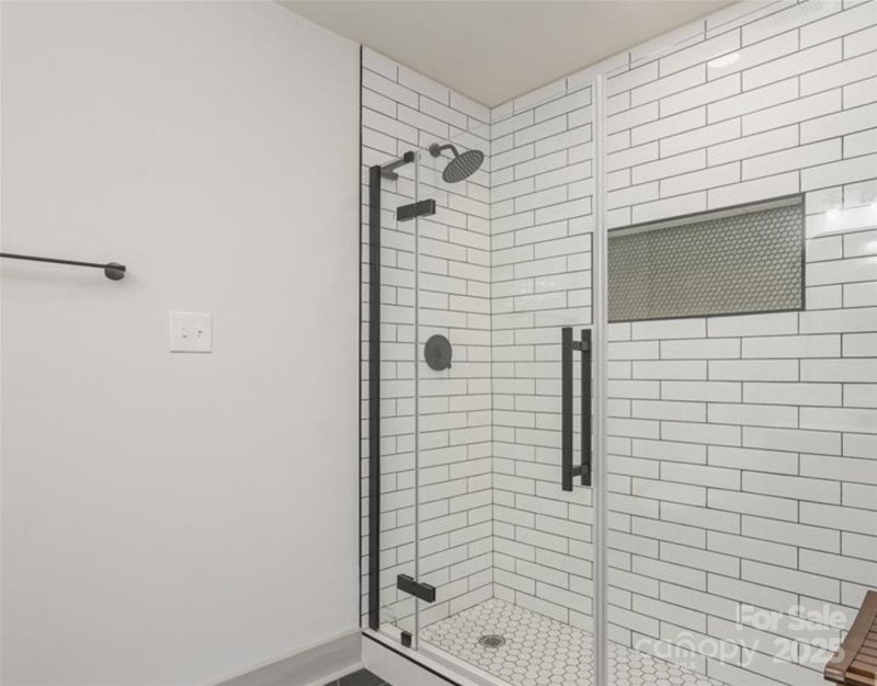 Property image 5 of 2104 St Mark Street in Biddle Heights, Charlotte, NC 28216